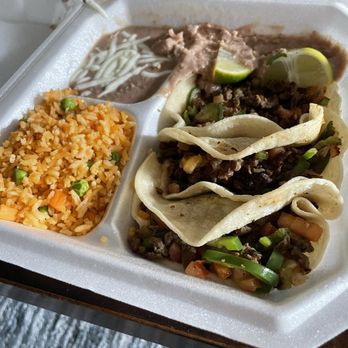 Tacos Sabrositos dish