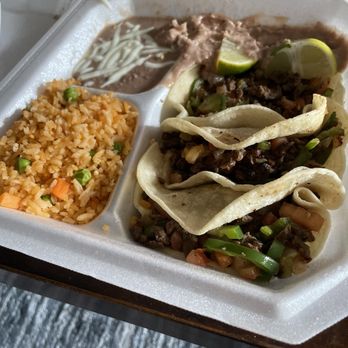 Tacos Sabrositos dish